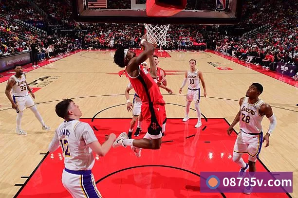 MK体育ESPN记者：皇马为琼阿梅尼标价9000万欧，今夏或出售他；邮报：曼联未来数月可能会和B费进行新合同谈判